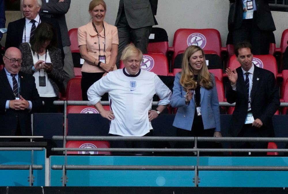 Boris Johnson si sotia sa, in prim planul invitatiilor de pe Wembley. Premierul britanic i-a eclipsat pe David Beckham si pe Printul William_7
