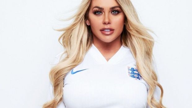 
	Bianca Gascoigne, aparitie sexy dupa calificarea Angliei in finala EURO 2020! Cum s-a fotografiat
