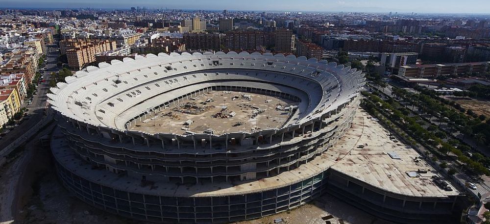 Stadionul de 300 de milioane de euro a ajuns o ruina! Arena trebuia sa fie inaugurata in 2009 _3