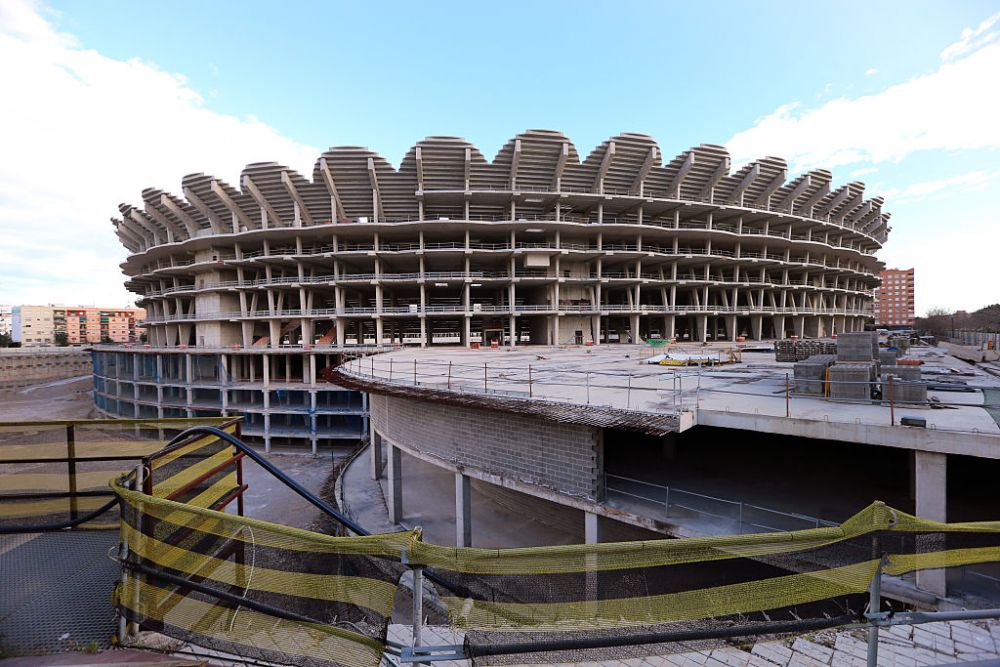 Stadionul de 300 de milioane de euro a ajuns o ruina! Arena trebuia sa fie inaugurata in 2009 _6