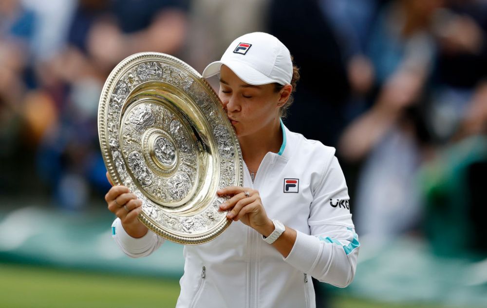 Mesajul Simonei Halep pentru Ashleigh Barty, dupa ce si-a pierdut statutul de campioana en-titre a turneului de la Wimbledon! Cate locuri va cadea romanca in clasamentul WTA_2