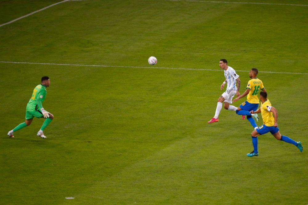 Reactia comentatorilor argentinieni dupa golul lui Angel Di Maria a facut inconjurul lumii. Au strigat minute in sir "Angelitooooo" VIDEO_1