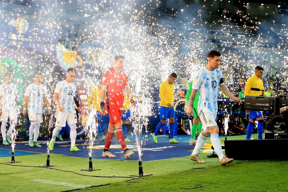 Nu s-au mai putut desparti unul de celalalt! Imagini emotionante cu Messi si Neymar imediat dupa ce s-a incheiat Copa America_2