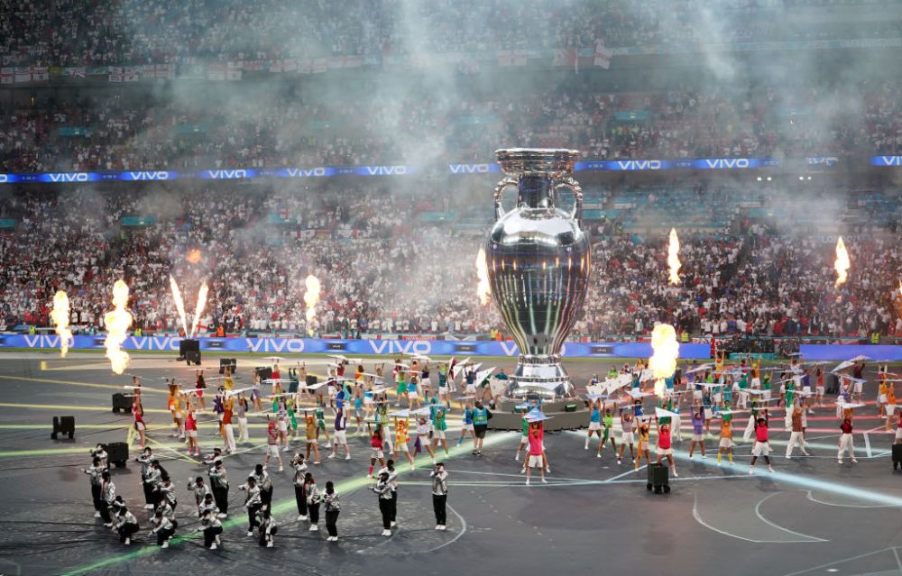 Show total inainte de finala Euro 2020 dintre Italia si Anglia! Artificii, coregrafie si un trofeu urias pentru un spectacol de poveste   _2
