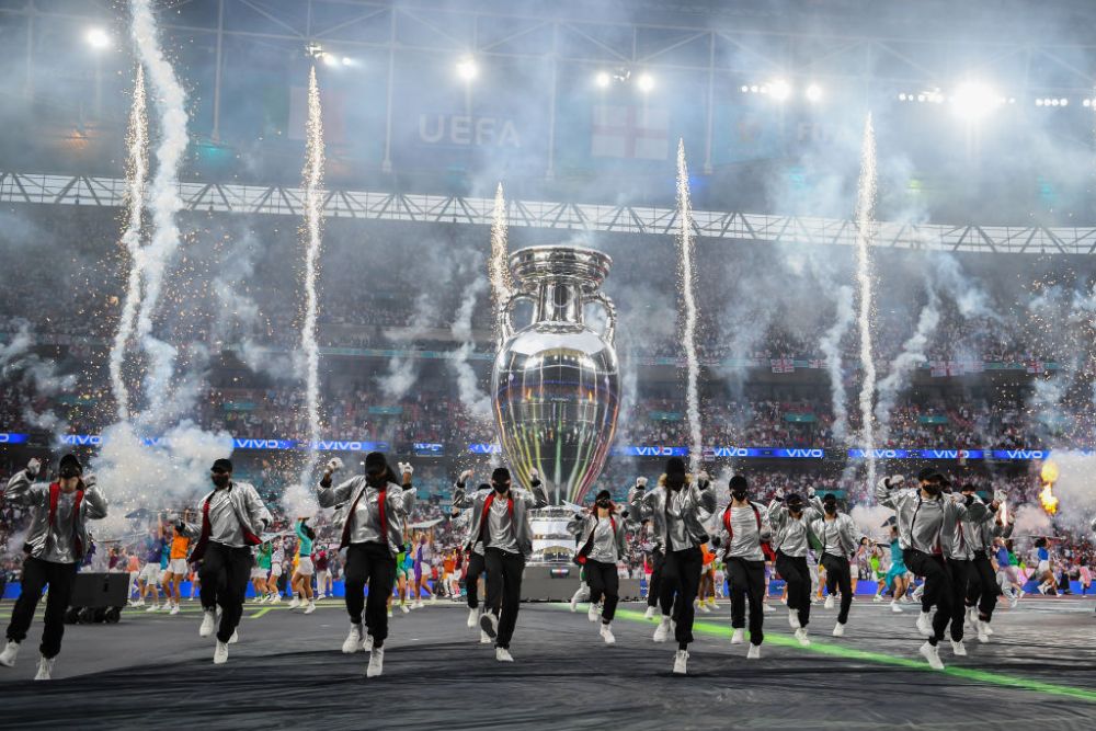 Show total inainte de finala Euro 2020 dintre Italia si Anglia! Artificii, coregrafie si un trofeu urias pentru un spectacol de poveste   _14