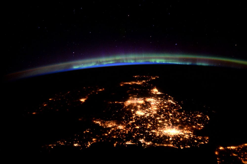 Nimeni nu doarme in Anglia si Italia! Imagini spectaculoase din satelit cu cele doua tari din finala Euro 2020_1