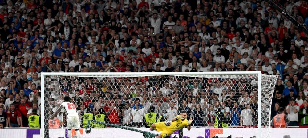 Roy Keane Bukayo Saka Euro EURO 2020 sterling
