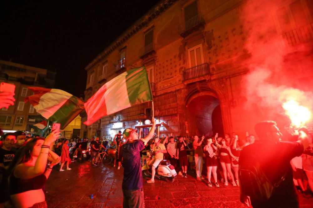 Cum au sarbatorit italienii dupa ce au castigat EURO 2020! Imagini de senzatie din vestiarul lui Mancini! Daniele de Rossi a facut show_2