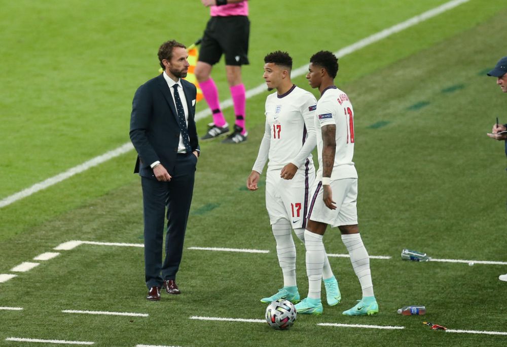 Primul mesaj al lui Sancho dupa ratarea penalty-ului din finala Euro 2020: "Ma voi preface ca nu am vazut abuzul rasial pe care l-am primit!"_5