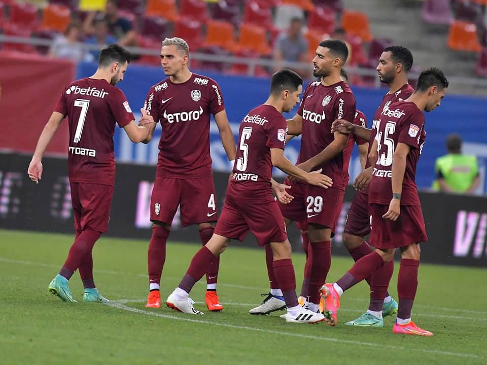 CFR Cluj castiga meciul nebun cu FCU Craiova! Oltenii au egalat dupa ce au fost condusi cu 2-0, insa Petrila a marcat golul victoriei campioanei_12
