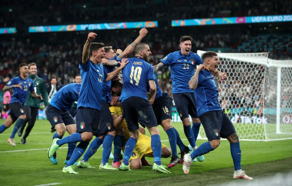 Sacrificiul facut de Federico Chiesa pentru finala EURO 2020. Imaginile cu glezna italianului au impresionat o lume intreaga FOTO_4