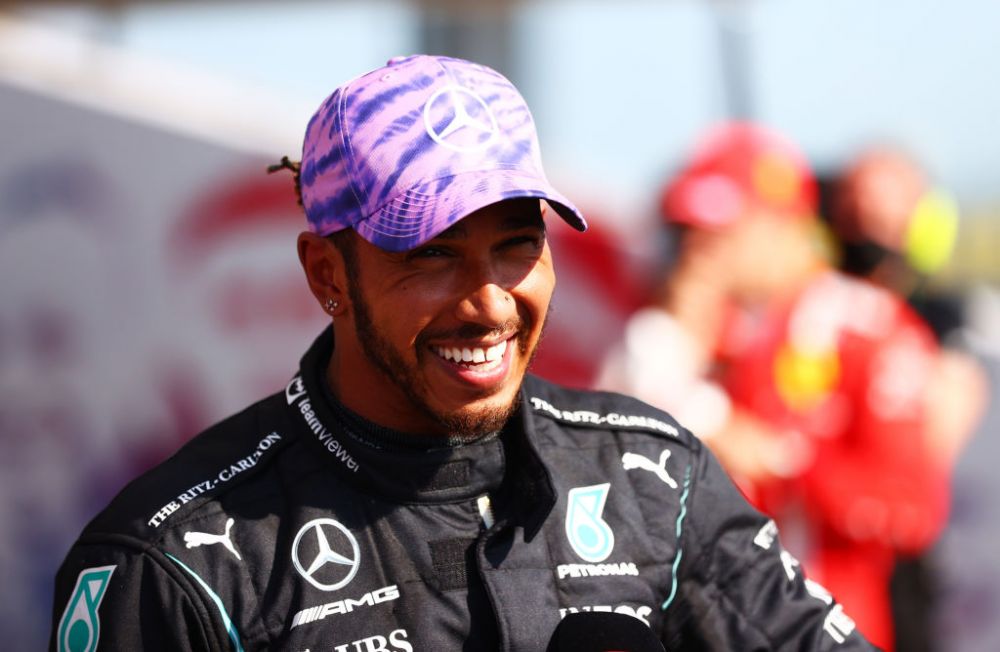 "O manevră murdară, și-a trimis rivalul la spital!" Lewis Hamilton, pus la zid după ce a triumfat la Silverstone. Cum se apără_3