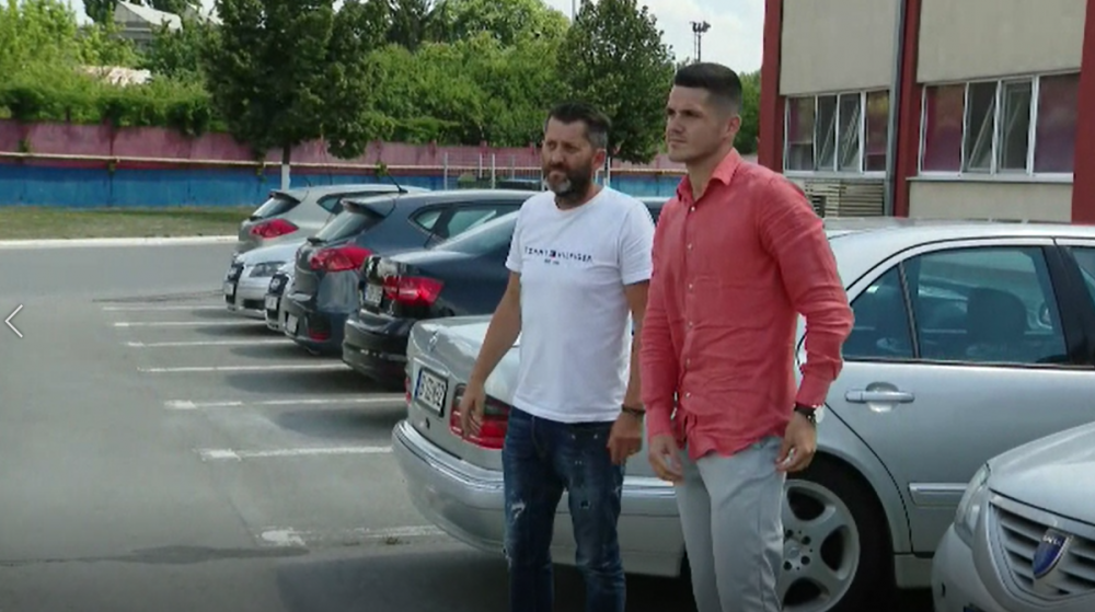 FOTO și VIDEO | Andrei Dumiter a ajuns la baza din Berceni. Fotbalistul care inițial a refuzat FCSB s-a alăturat echipei _3