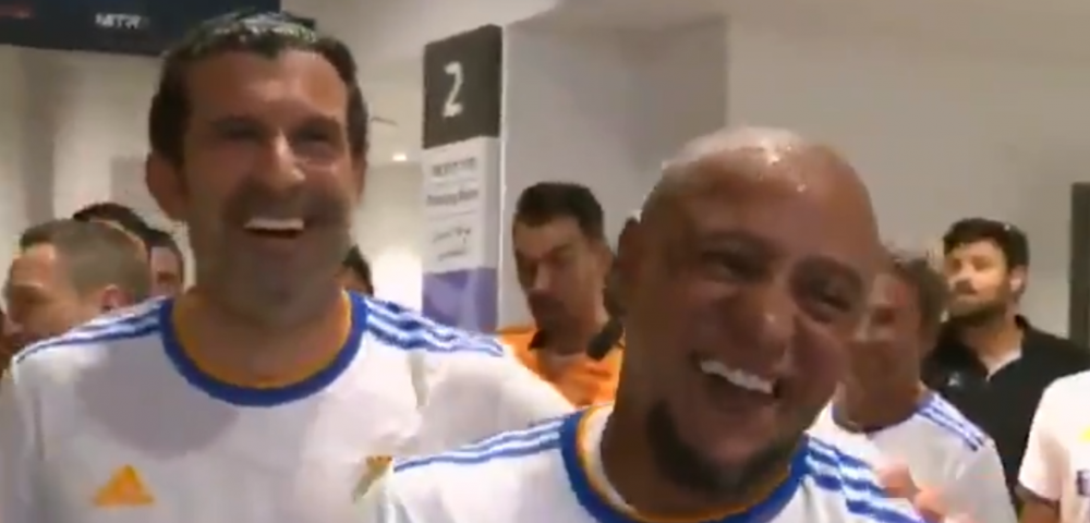 Nu e glumă: Roberto Carlos revine pe gazon la 48 de ani! Cu cine va semna fostul campion mondial_2