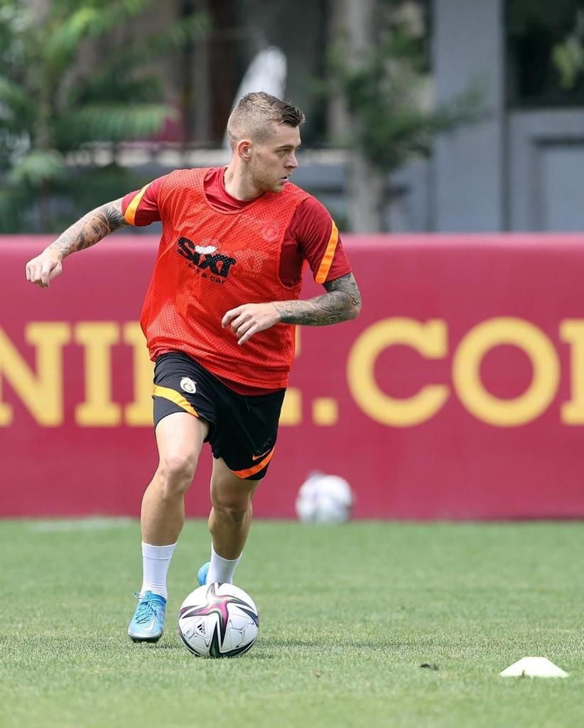 Cicâldău a început treaba la Galatasaray! Imagini cu internaționalul român de la primul antrenament cu turcii_4