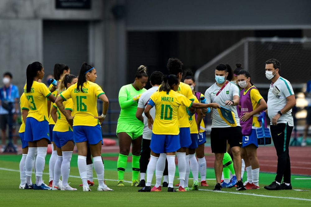 "Portarul ăsta este un porc cu pulover!" Jigniri grave aduse jucătoarei Braziliei după meciul de la Jocurile Olimpice_7