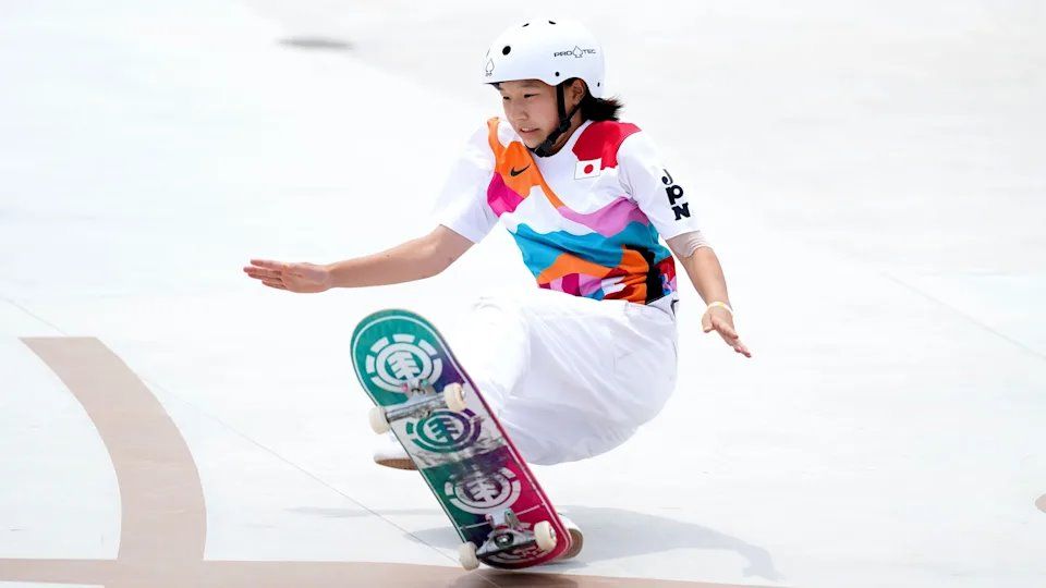 O japoneză de 13 ani a câștigat aurul olimpic! Locul doi are aceeași vârstă, iar medaliata cu bronz a împlinit 16 ani_3