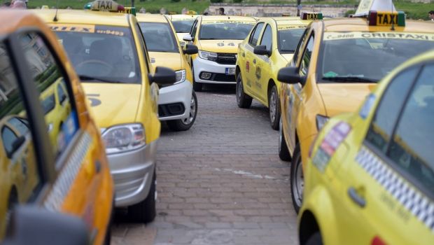 
	Cum au reușit doi șoferi de taxi să devină milionari în euro! Ce afacere au pus la cale
