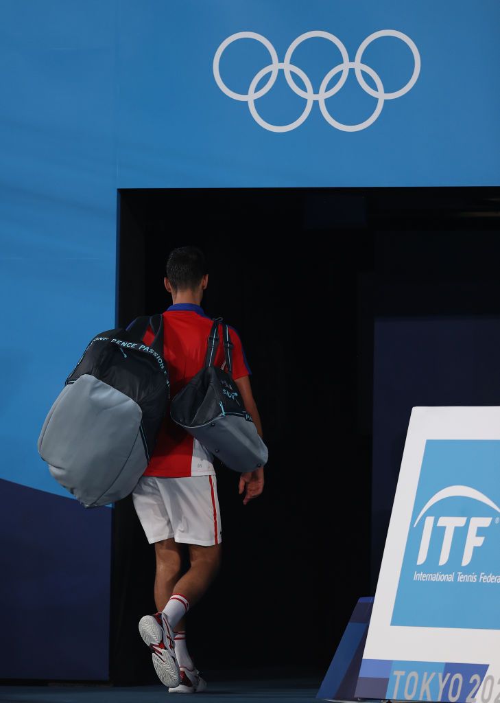 Zverev, în lacrimi după ce l-a eliminat pe Djokovic în semifinale la JO. Sârbul ratează șansa de a face Golden Slam _7