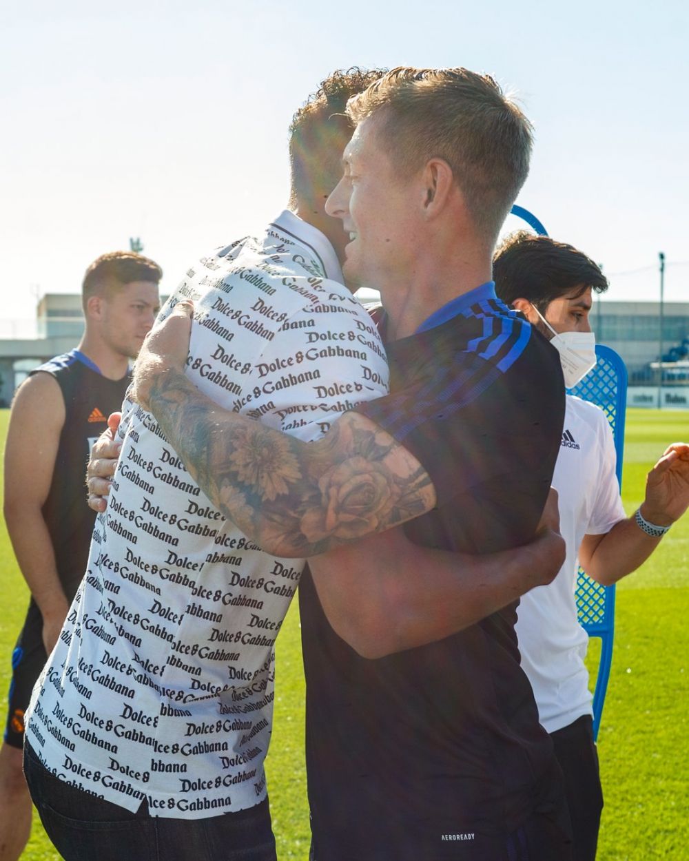 FOTO | Varane și-a luat rămas bun de la foștii colegi și de la fanii lui Real: "A fost o călătorie incredibilă!"_8