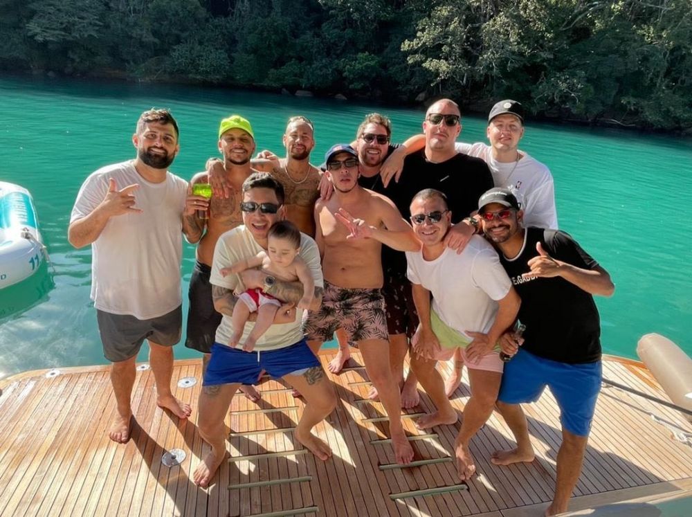 Messi și Neymar, din nou împreună după finala Copa America! Cei doi s-au întâlnit în vacanță_6