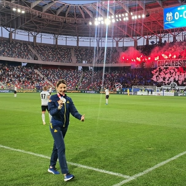 GALERIE FOTO | Ultrașii lui CSA Steaua au făcut spectacol în peluză, chiar dacă au fost puțini la stadion! Câți fani au fost la meci _2