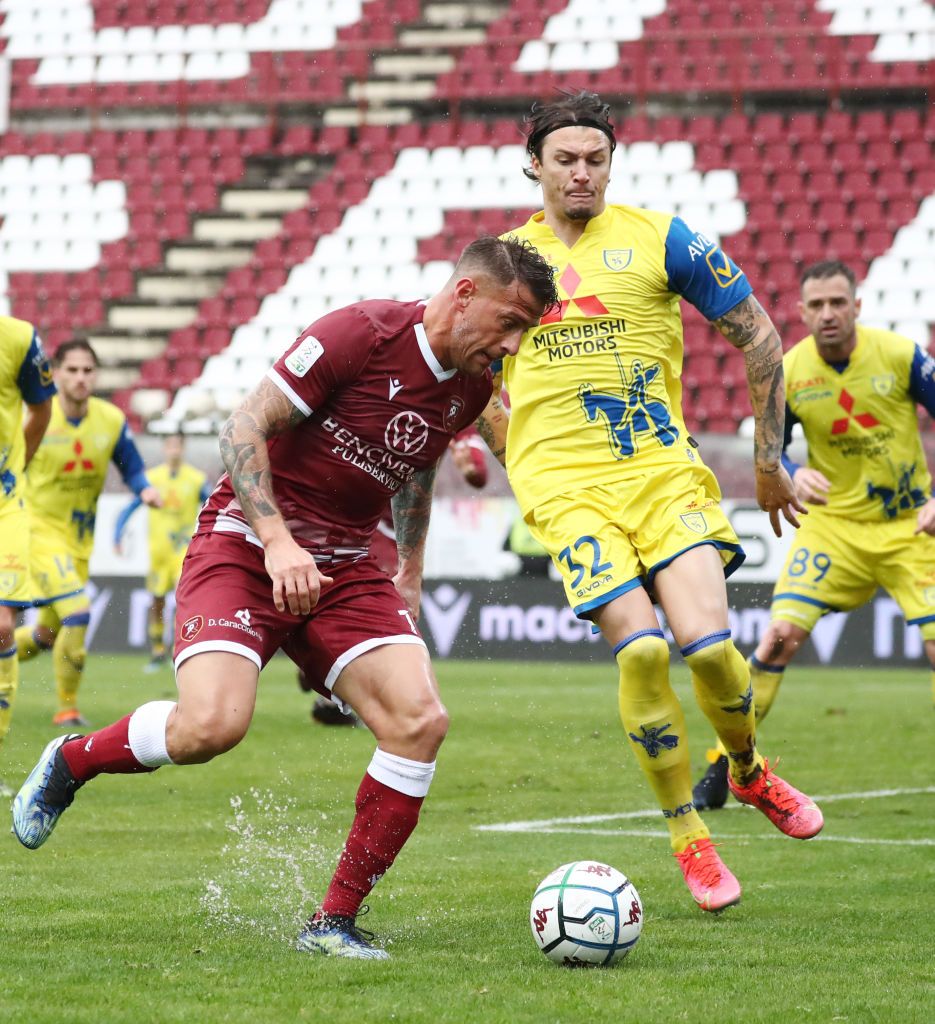 OFICIAL | Vasile Mogoș a semnat cu Crotone până în 2024! _4