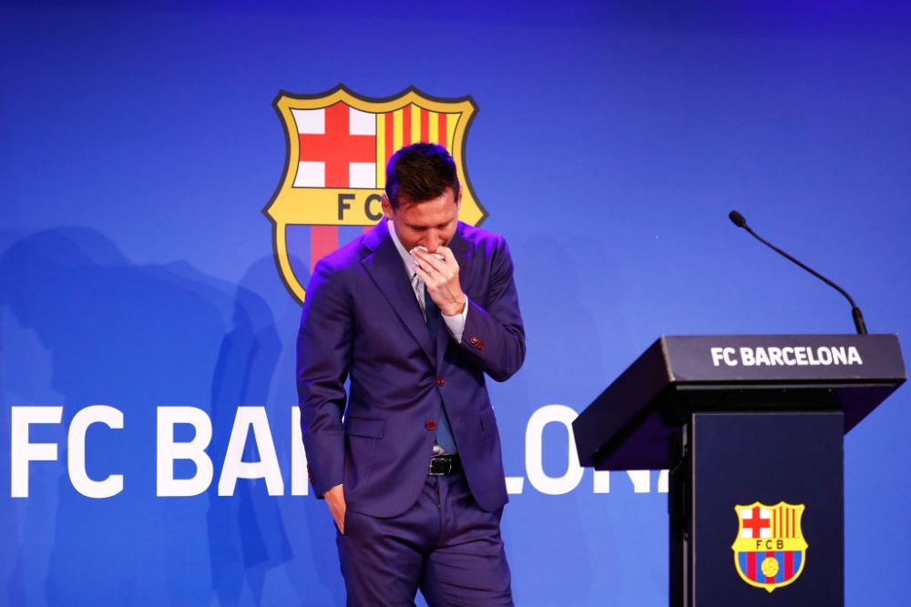Și-a anunțat în lacrimi despărțirea de Barcelona, acum se îndreaptă către Paris. Messi face mâine vizita medicală la PSG_10