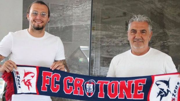 
	OFICIAL | Vasile Mogoș a semnat cu Crotone până în 2024!&nbsp;
