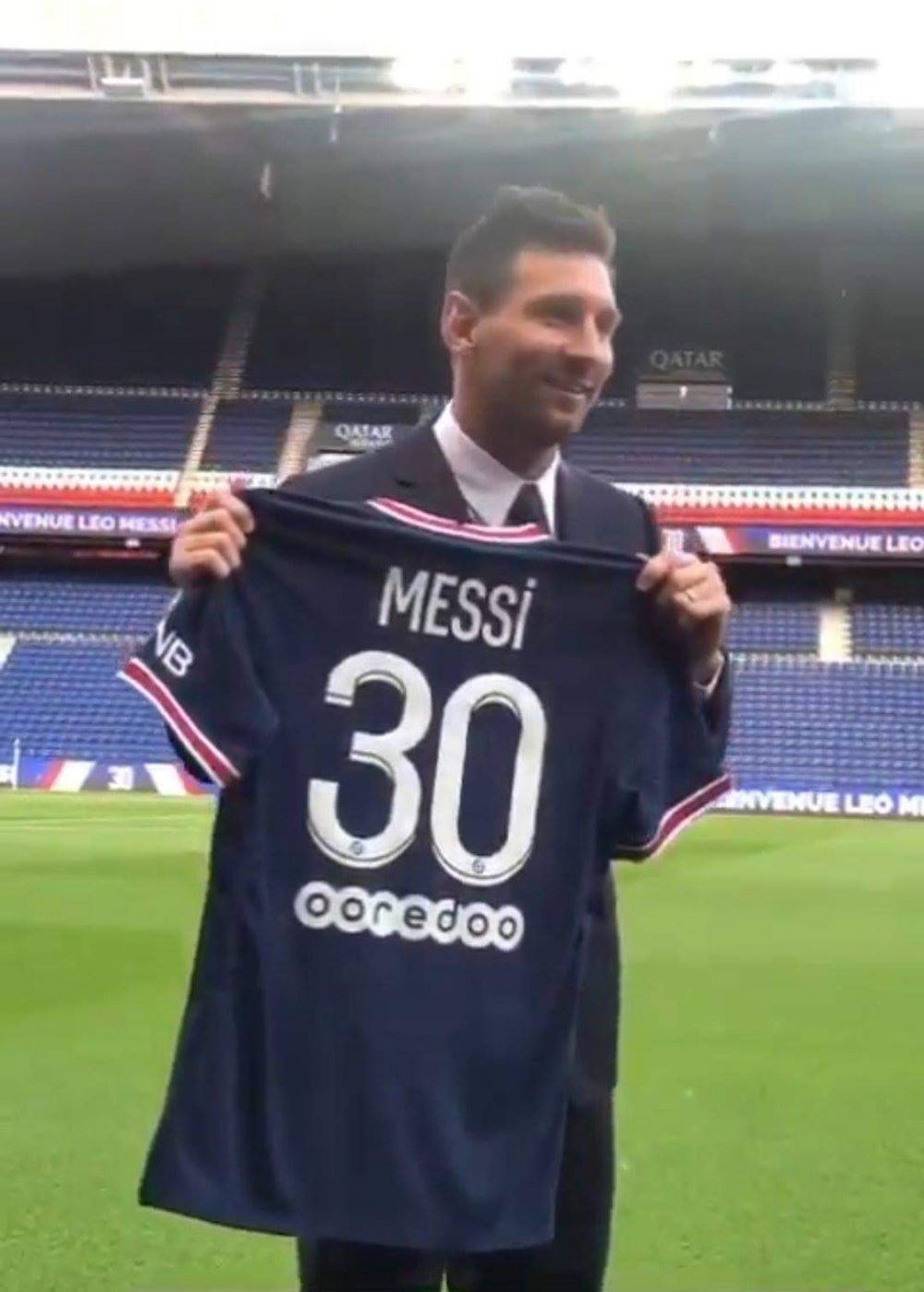 Primele imagini cu Messi în tricoul lui PSG au apărut pe internet! Ce număr și-a ales _1