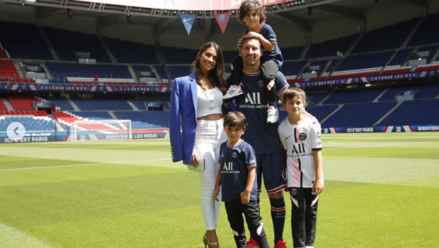 
	FOTO | &quot;E alături de mine oriunde merg&quot;. Messi, elogiu pentru familia sa: cum l-a influențat pentru venirea la PSG
