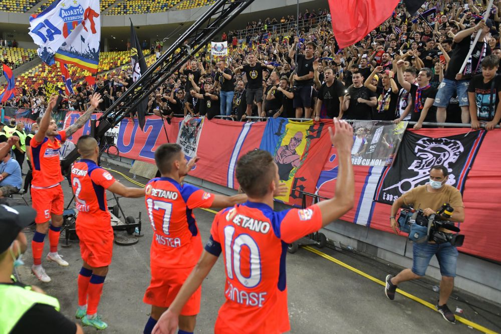 FOTO | S-au încins spiritele în ziua derbiului dintre Rapid și FCSB! Suporterii „roș-albaștri”, mesaj incitator_10
