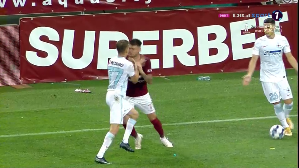 Bătaie în finalul derby-ului! Șerban i-a bagat mâna în gât lui Belu-Iordache. Sefer, placaj ca la rugby la jucătorul FCSB _3