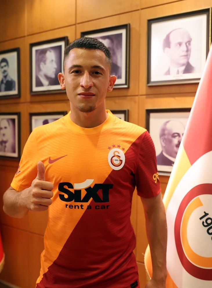 Turcii îl contrazic pe Becali! Suma pe care Galatasaray susține că a plătit-o în schimbul lui Moruțan_3