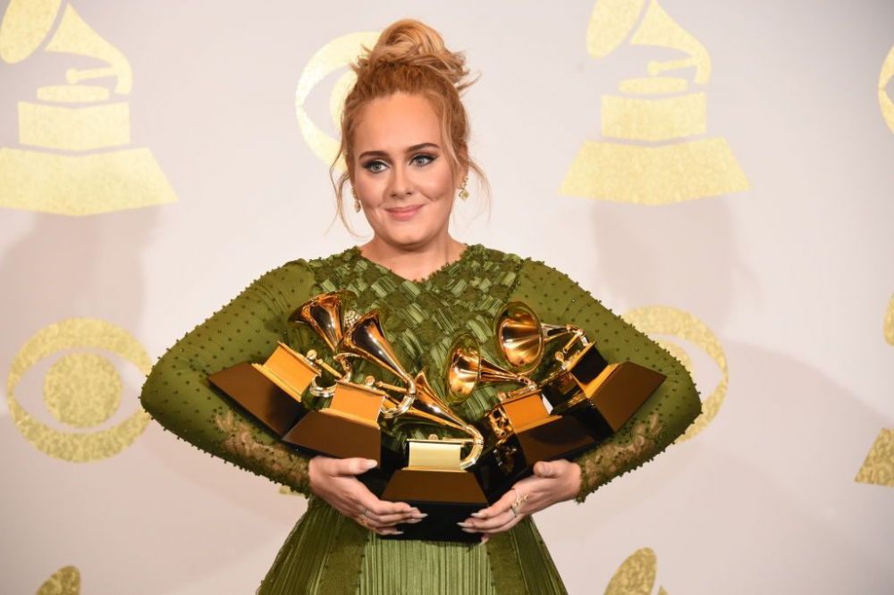 FOTO Adele, prezență spectaculoasă la petrecerea organizată de LeBron James. Cât de bine arată artista după ce a slăbit _4