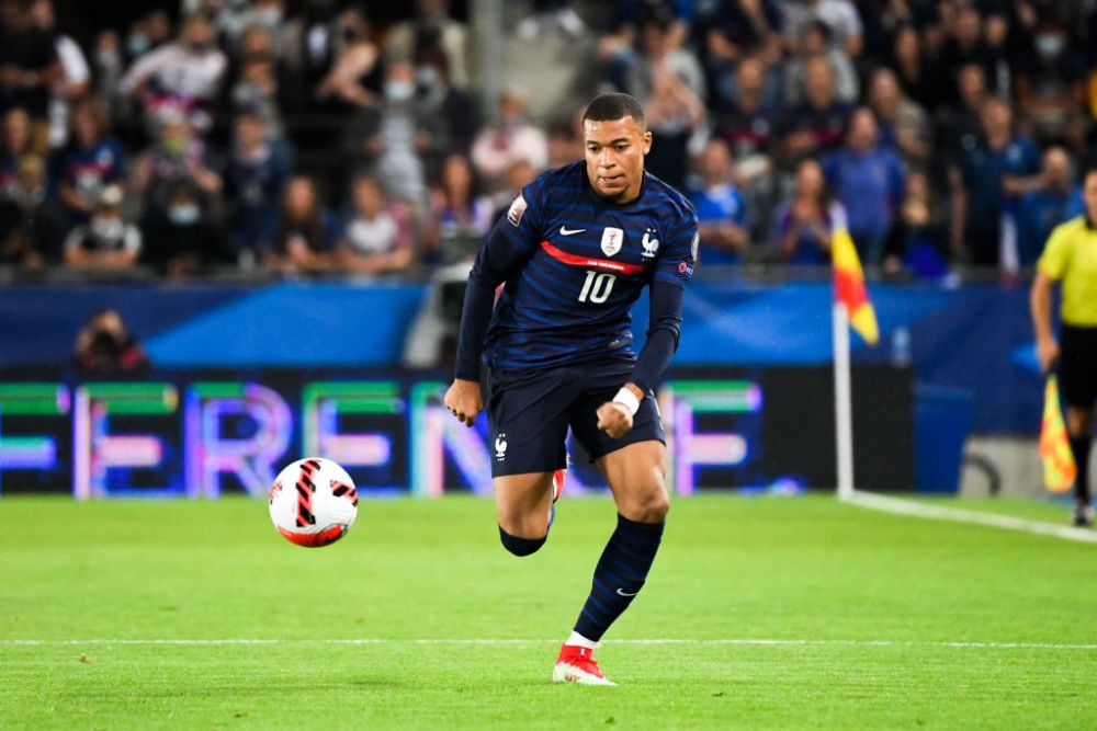 Alertă pentru PSG! Mbappe a părăsit cantonamentul naționalei Franței după meciul cu Bosnia _5