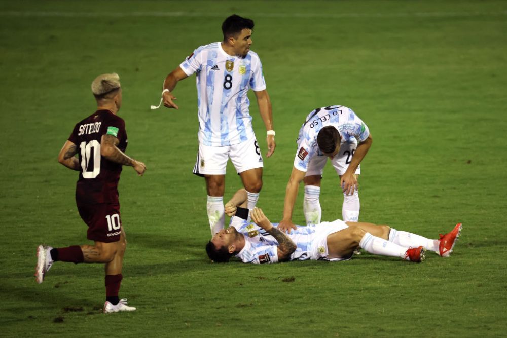 Mesajul lui Adrian Martinez, după faultul teribil asupra lui Messi. Jucătorul din Venezuela, distrus de presa argentiniană_2