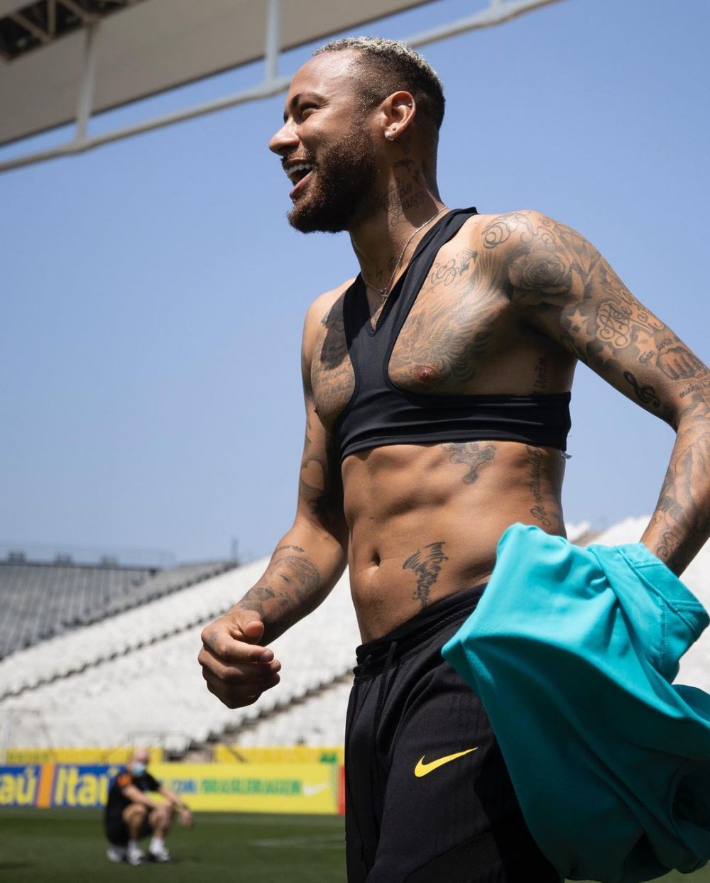 Neymar le-a închis gura tuturor! A renunțat la tricou special pentru cei care au spus că este „prea gras” _6