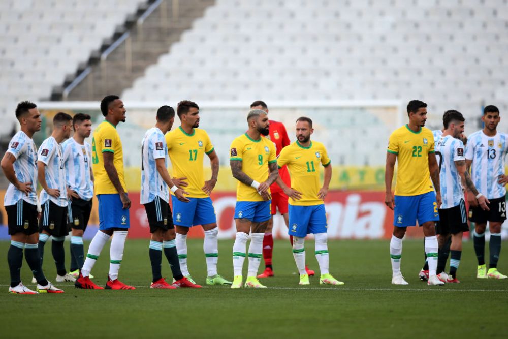 Meciul dintre Brazilia și Argentina, întrerupt după ce autoritățile medicale braziliene au pătruns pe teren_6