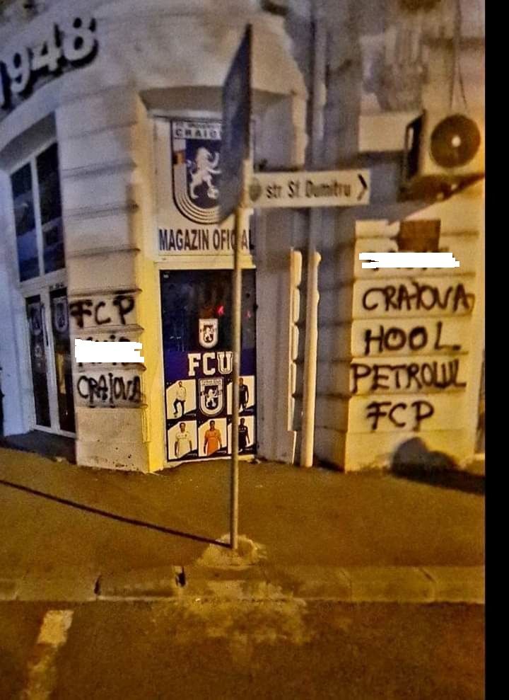 A început „războiul” după tragerea la sorți din Cupa României! Ultrașii Petrolului au vandalizat sediul FCU Craiova: „Sclavilor!”_4
