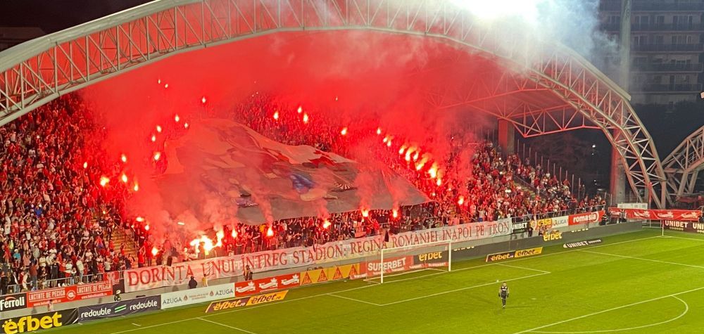 „Au dat foc” la peluză! Imagini spectaculoase de pe stadionul din Arad_1