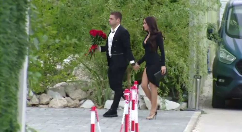 Imagini spectaculoase cu iubitele jucătorilor de la FCSB, la nunta lui Florin Tănase_4