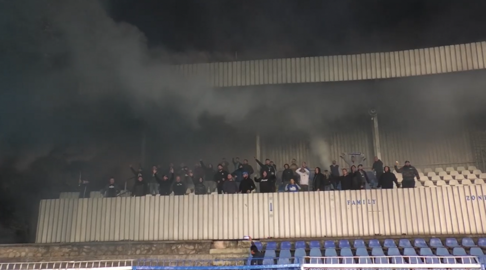 Atmosferă incendiară creată de fani la antrenamentul celor de la CS Hunedoara, înaintea meciului din Cupă cu FCSB_7