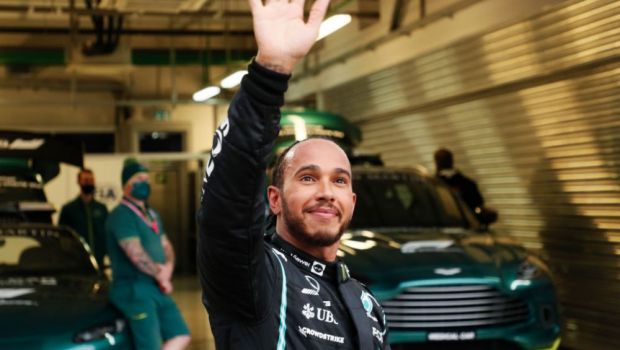 
	Lewis Hamilton, record de victorii după succesul din MP al Rusiei. Englezul, lider în clasamentul piloților&nbsp;&nbsp;
