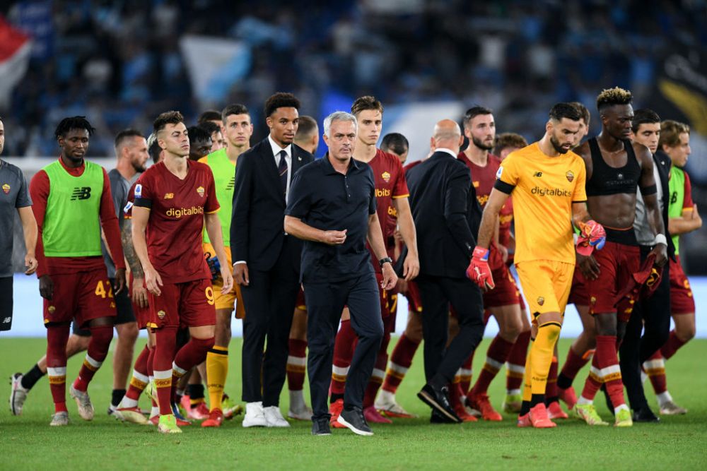 Mourinho, furios după ce a pierdut derby-ul din Roma: "Arbitrul a decis meciul"_2