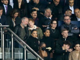 
	Super apariție pe Parc des Princes! Ed Sheeran, prezent la meciul cu Manchester City, s-a fotografiat cu Leo Messi&nbsp;
