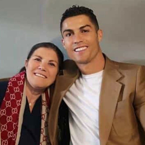Scandal în familia lui Ronaldo?! Mama portughezului nu vrea să audă de nunta cu Georgina: „Vrea doar bani!”_19
