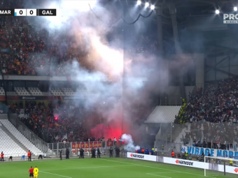 
	Momente incredibile la Marseille - Galata! Meciul a fost întrerupt din cauza fanilor! Terim s-a dus direct la ei

