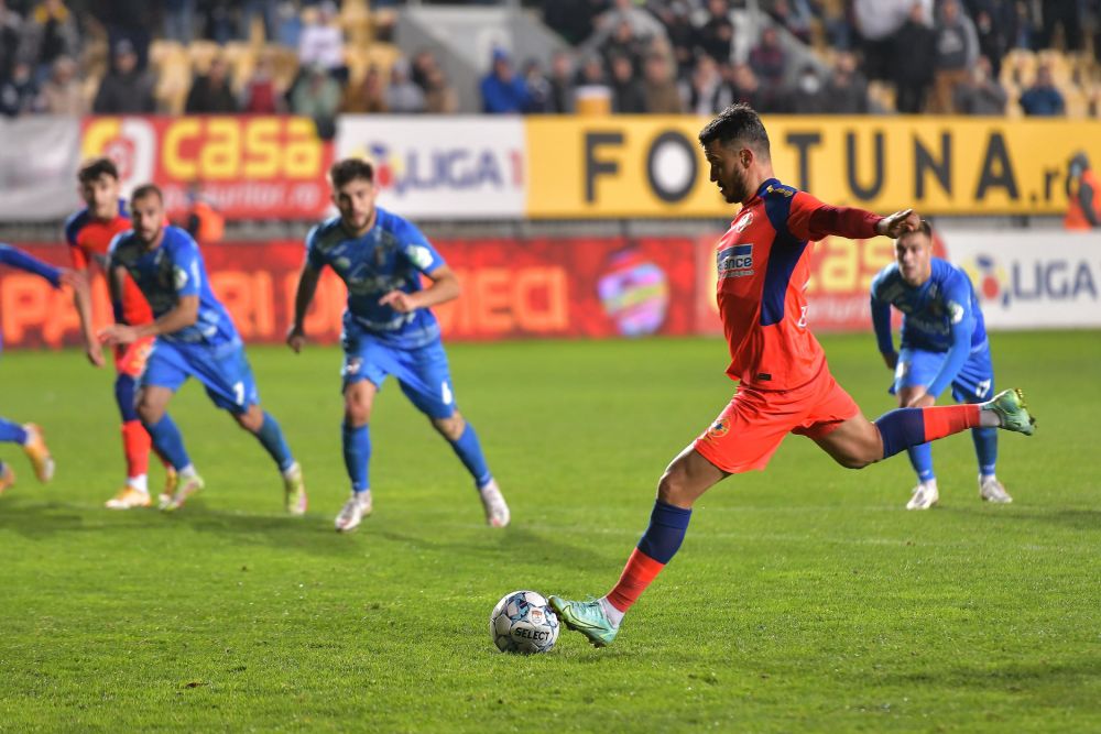 „FCSB juca mai bine înainte de Edi Iordănescu!” Antrenorul roș-albaștrilor, criticat după victoria chinuită cu Chindia_6