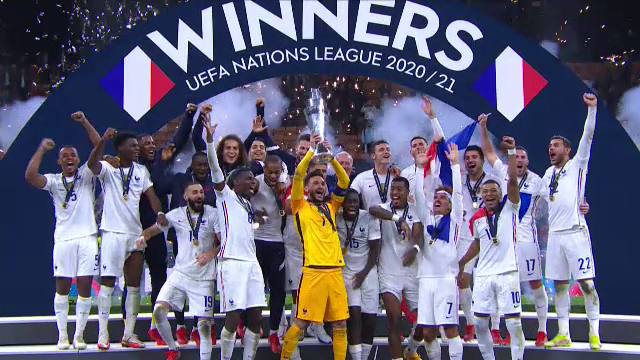 Imagini spectaculoase! Francezii au sărbătorit pe teren câștigarea trofeului Ligii Națiunilor_3